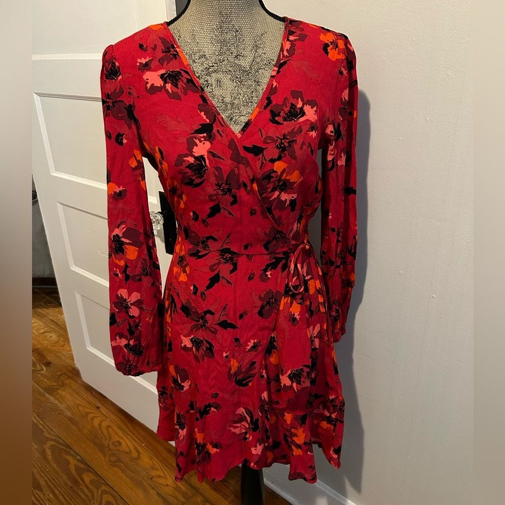 NWT Band of Gypsies Red Floral Eyelet Cut Out Long Sleeve Dress